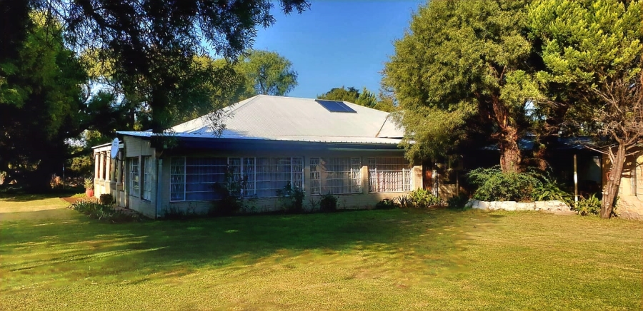 4 Bedroom Property for Sale in Petrusburg Rural Free State